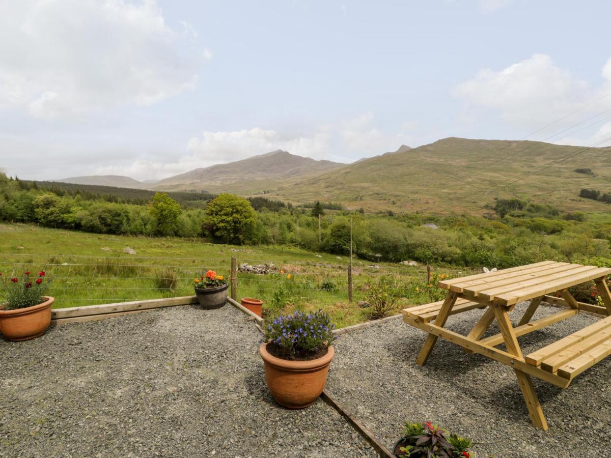 Snowdon Vista Cabin Villa Caernarfon Exterior photo